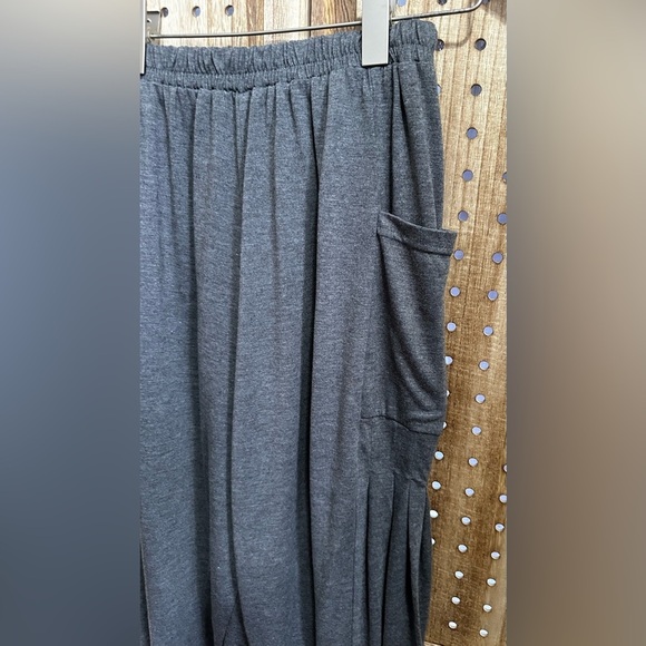 Grey Patched Pocket Carrot Joggers Pants Loungewear Baggy - Picture 5 of 7